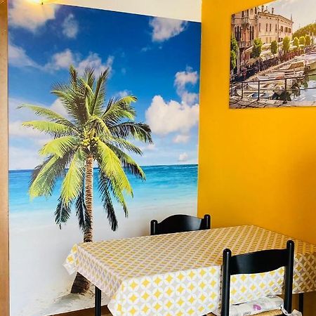 Palm Beach - Your Private And Complete Apartment In Desenzano Del Garda Exteriér fotografie